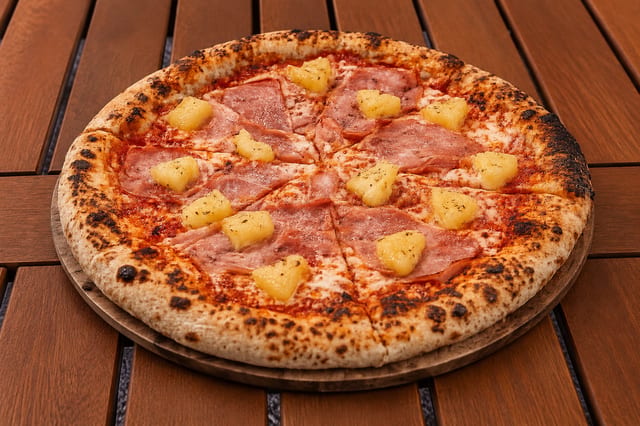 Hawaiian pizza