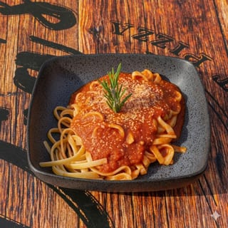 Fettuccine Pomodoro