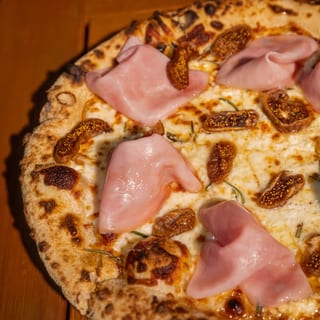 Amore Mio Pizza