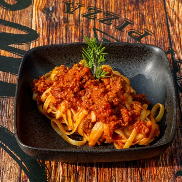 Fettuccine Bologna.