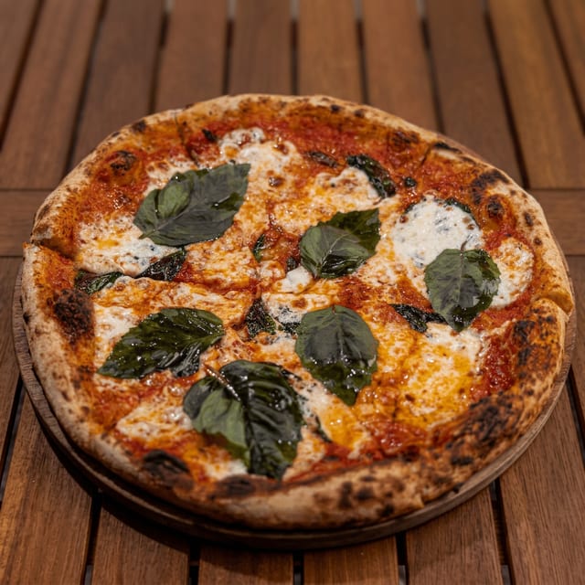 Margherita Pizza.